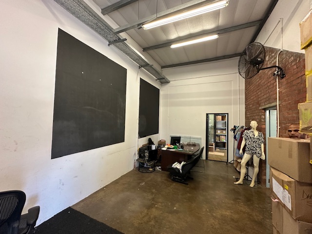 To Let commercial Property for Rent in Maitland Western Cape